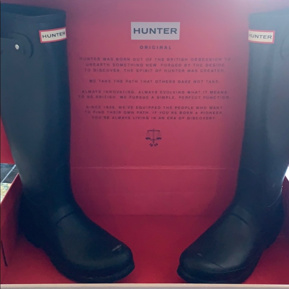 Hunter Boots - image 4